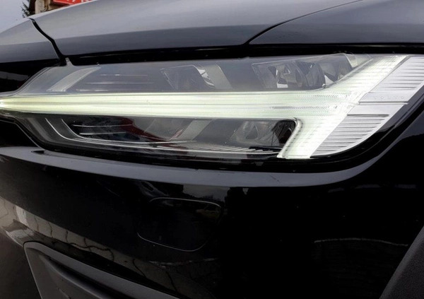 Volvo V60 Cross Country cena 124900 przebieg: 123961, rok produkcji 2020 z Warszawa małe 742